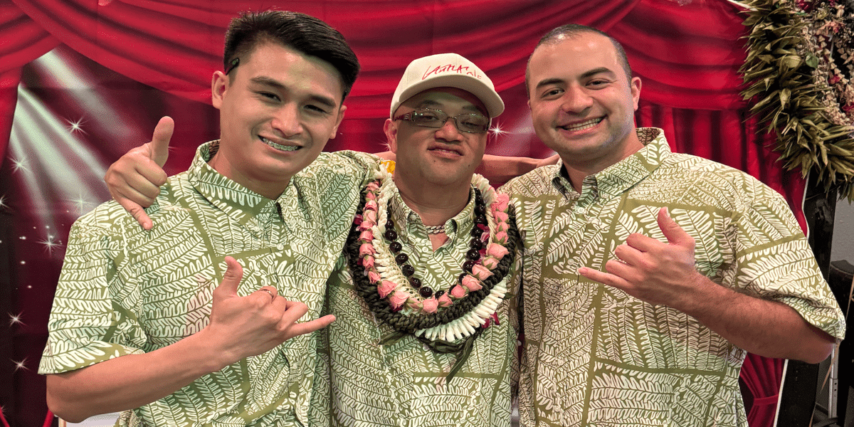 Launa’ole Celebrates Christmas with Hawaiian Heart and Soul