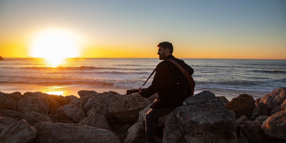 Dan Arwady’s Authentic Songwriting Connects Through Personal Stories