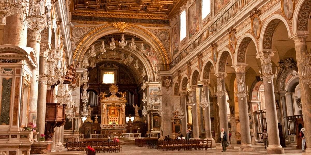 Michelangelo, Bernini, and the Treasures of St. Peter’s Basilica