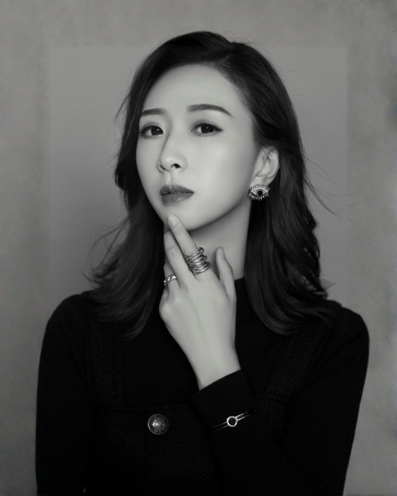 Embodied Perception and Co-Presence in Color of the Wind