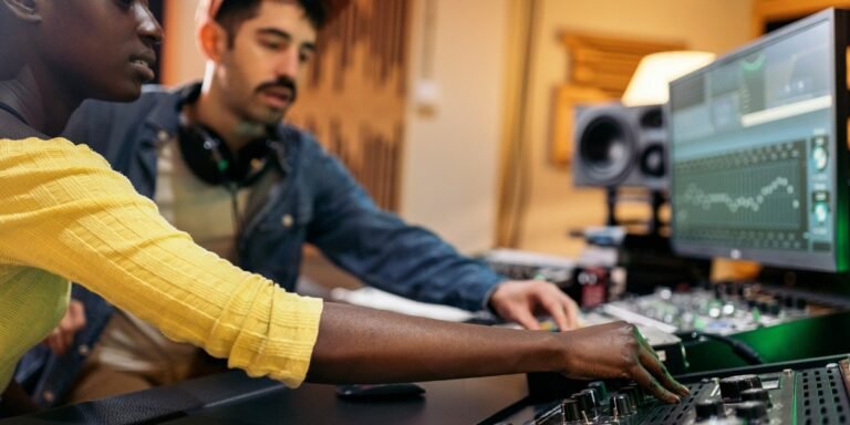 The 2000s Music Blueprint: How Signature Beats Defined the Pop Decade