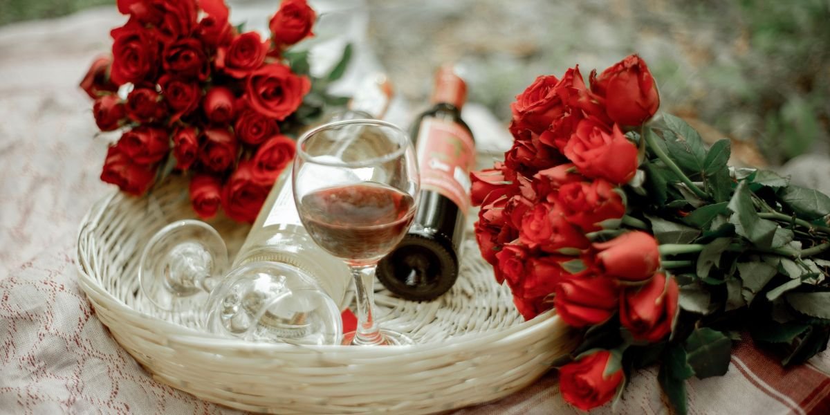 What Your Friend’s Art Style Says About the Ideal Gift for Them