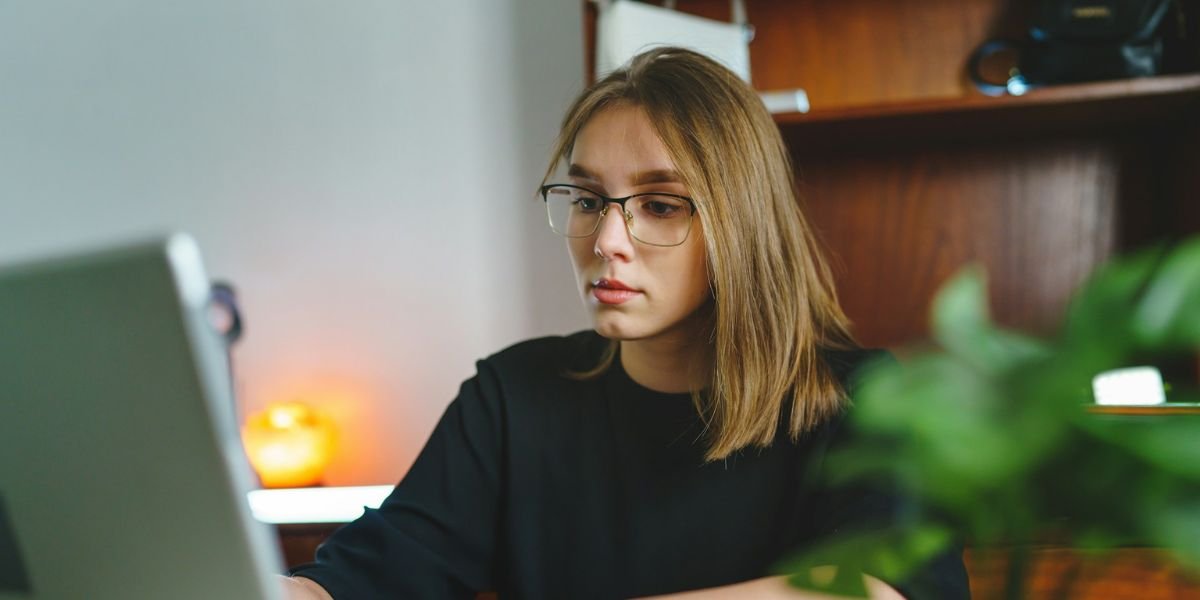 Red Flags To Watch Before Using Any Free Online Websites