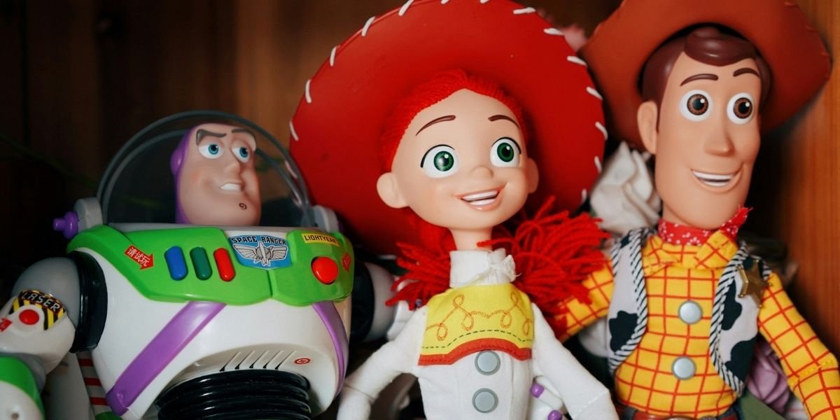 Taylor Swift Confirms Original Song “I Knew It, I Knew You” for Toy Story 5
