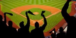 Jay-Z Delays Yankee Stadium Finale After Crowd Safety Incident