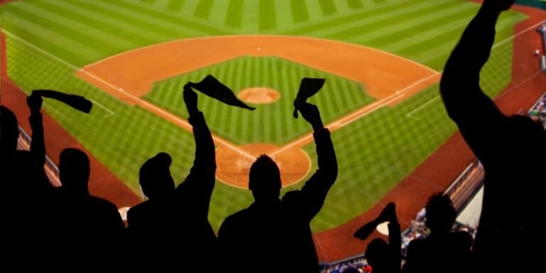 Jay-Z Delays Yankee Stadium Finale After Crowd Safety Incident