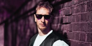 London Artist Eric Walker Brings Nightlife Energy to “Kings Tonight”