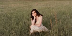 Lauren Cassidy Turns Self-Trust Into Indie-Pop Confidence on ‘Two Things’