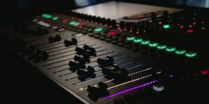 Doechii Releases “BOMBS” and Reintroduces Swamp Sessions