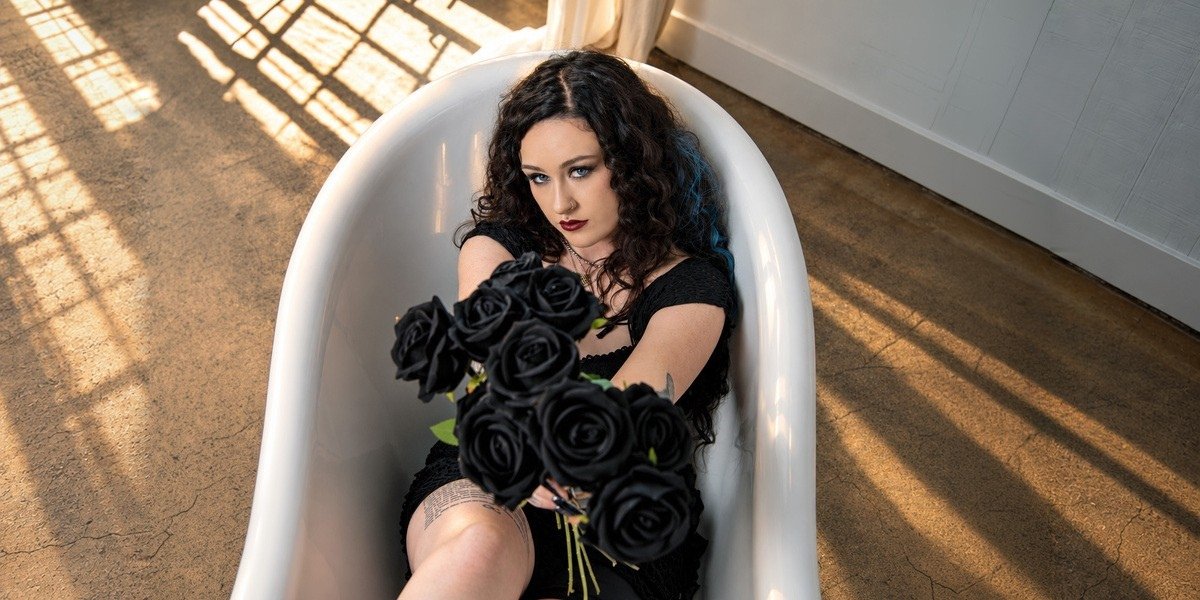 Inside Zinn’s Black Rose EP, One Track at a Time